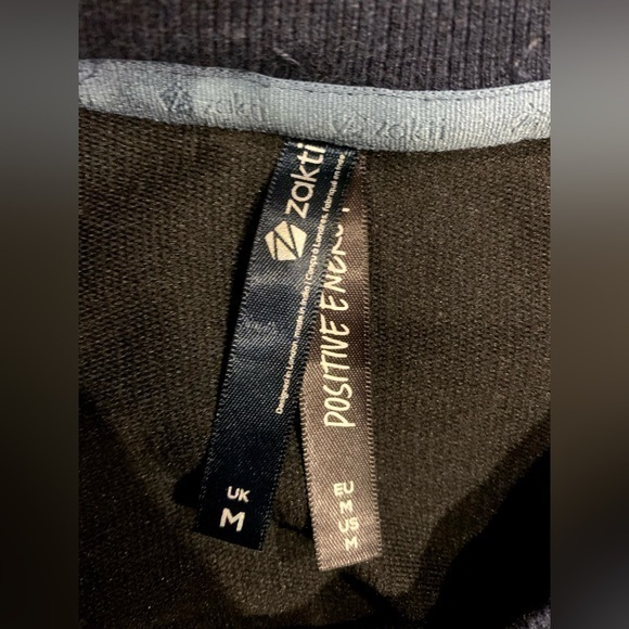 Zakti Raglan Long-Sleeve Shirt - Size M - Picture 3 of 3